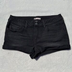 SO Low Rise Shortie Black Jean Shorts